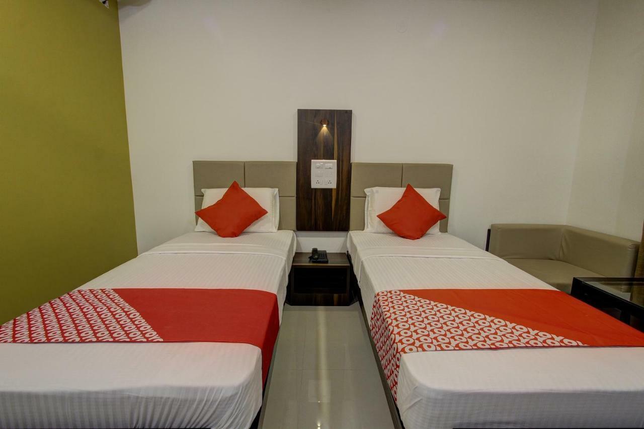 Oyo 39568 Alekha Gateway Hotel Sirsi Eksteriør billede